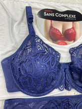 Charger l'image dans la galerie, Ensemble Dentelle SANS COMPLEXE Bleu
