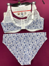 Charger l'image dans la galerie, Ensemble Emboitant Sans Eponge SANS COMPLEXE Blanc a fleurs