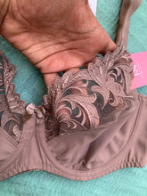 Charger l'image dans la galerie, Soutien Gorge Emboitant KOLLE SERRE Taupe