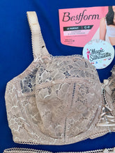Charger l'image dans la galerie, Soutien Gorge Emboîtant Dentelle BESTFORM Beige