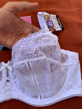 Charger l'image dans la galerie, Ensemble Dentelle Emboitant BESTFORM Blanc