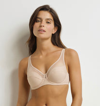 Charger l'image dans la galerie, Soutien gorge Emboitant KOLLE SERRE Beige
