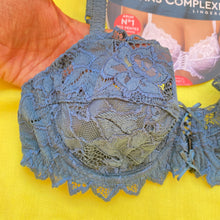 Charger l'image dans la galerie, Soutien gorge Dentelle SANS COMPLEXE Bleu