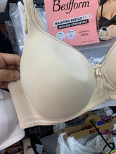 Charger l'image dans la galerie, Soutien Gorge Sans Armatures BESTFORM Eponge Moyenne Noir / Beige
