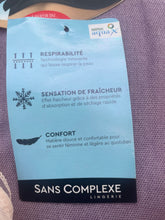Charger l&#39;image dans la galerie, Soutien Gorge Emboitant Sans Complexe Rose Clair
