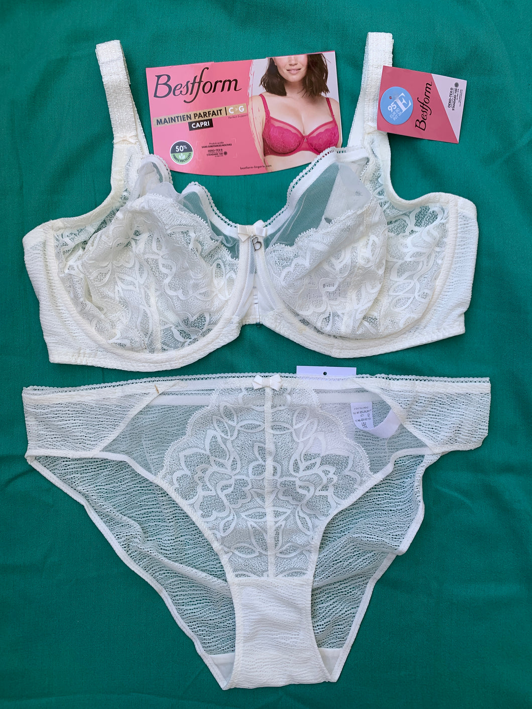 Ensemble Dentelle BESTFORM Blanc Casse