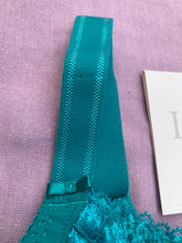 Charger l&#39;image dans la galerie, Soutien Gorge Emboitant INCOGNITO Vert
