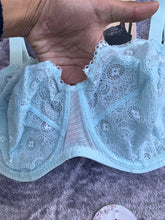 Charger l'image dans la galerie, Soutien Gorge Balconnet CORELE Dentelle Bleu Vert
