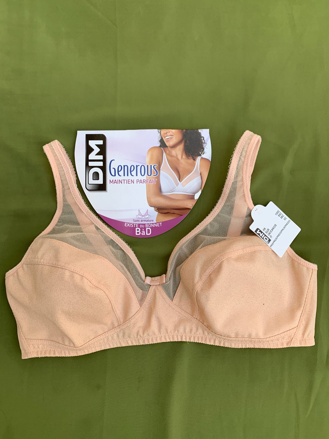Soutien gorge Sans armatures DIM Generous beige chaire pailletée