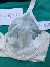 Charger l&#39;image dans la galerie, Soutien Gorge Emboitant INCOGNITO Blanc
