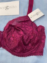 Charger l&#39;image dans la galerie, Soutien Gorge Emboitant Dentelle INCOGNITO Bordeaux
