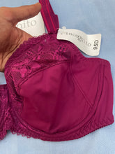 Charger l&#39;image dans la galerie, Soutien Gorge Emboitant INCOGNITO Bordeaux
