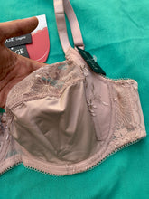 Charger l&#39;image dans la galerie, Soutien Gorge Couvrant PIEGE Taupe
