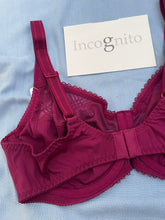 Charger l&#39;image dans la galerie, Soutien Gorge Emboitant INCOGNITO Bordeaux
