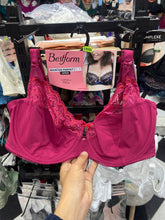 Charger l'image dans la galerie, Soutien gorge emboitant BESTFORM Bordeaux
