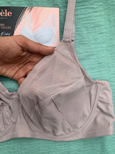 Charger l'image dans la galerie, Soutien Gorge Couvrant CORELE Taupe
