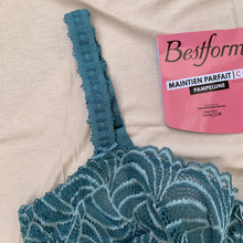 Charger l&#39;image dans la galerie, Soutien-Gorge Dentelle Emboitant BESTFORM Bleu Gris
