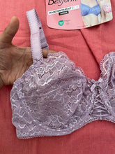 Charger l'image dans la galerie, Soutien Gorge Emboîtant Dentelle BESTFORM Mauve
