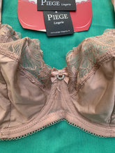 Charger l&#39;image dans la galerie, Soutien Gorge Couvrant PIEGE Taupe
