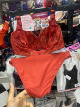 Charger l'image dans la galerie, Ensemble Dentelle BESTFORM brique pailletée doré
