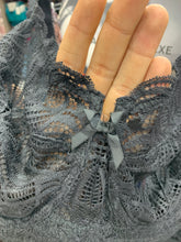 Charger l'image dans la galerie, Soutien Gorge Dentelle SANS COMPLEXE Noir
