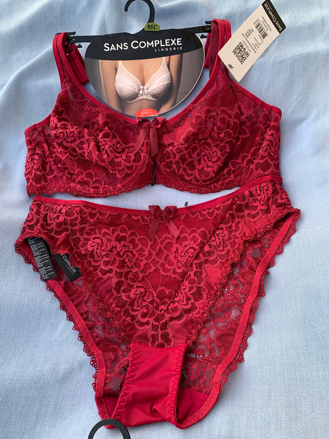 Ensemble Emboitant SANS COMPLEXE Dentelle Rose foncé