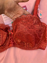 Charger l'image dans la galerie, Ensemble Dentelle BESTFORM brique pailletée doré
