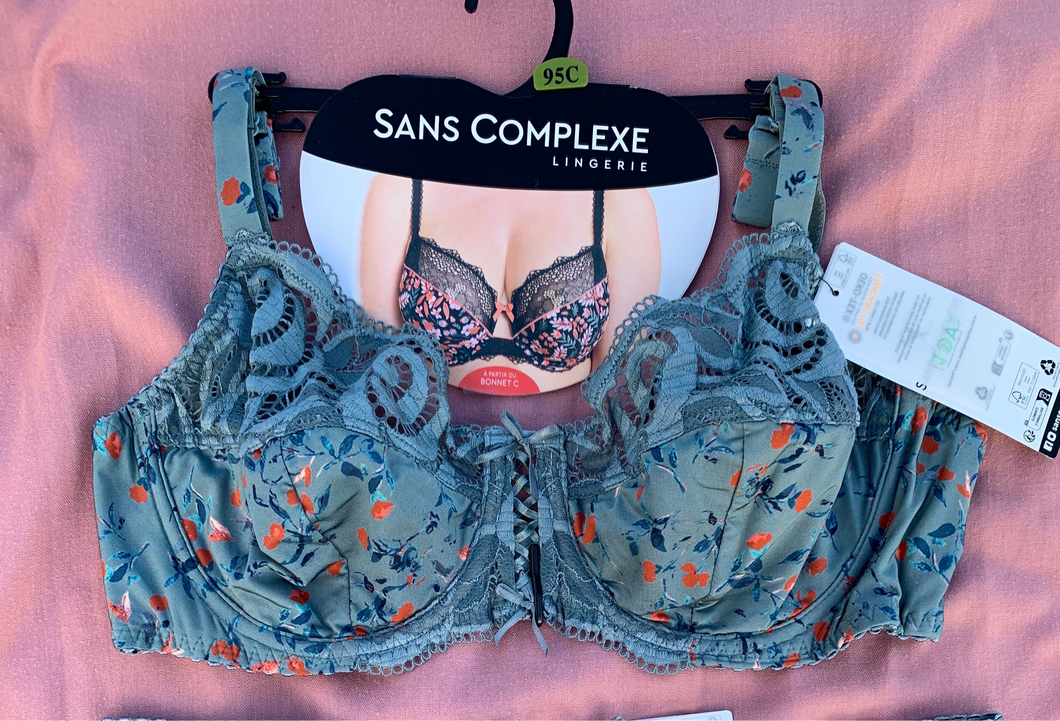 Soutien Gorge Emboitant SANS COMPLEXE fleuri