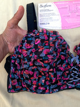 Charger l&#39;image dans la galerie, Soutien Gorge Emboîtant Dentelle BESTFORM Noir a motifs
