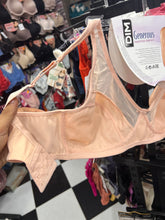 Charger l'image dans la galerie, Soutien gorge Sans armatures DIM Generous beige pailletée
