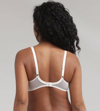 Charger l&#39;image dans la galerie, Soutien Gorge Eponge fine Legere PLAYTEX Blanc Ivoire
