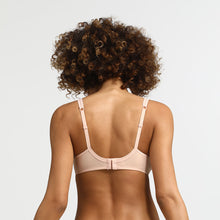 Charger l&#39;image dans la galerie, Soutien gorge Sans armatures DIM Generous beige chaire pailletée
