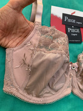 Charger l&#39;image dans la galerie, Soutien Gorge Couvrant PIEGE Taupe
