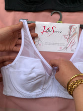 Charger l&#39;image dans la galerie, Soutien gorge Emboitant KOLLE SERRE
