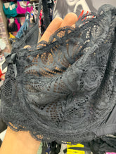 Charger l'image dans la galerie, Soutien Gorge Dentelle SANS COMPLEXE Noir
