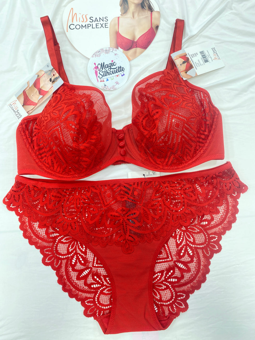 Ensemble Dentelle SANS COMPLEXE Rouge