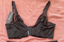 Charger l'image dans la galerie, Soutien Gorge Emboiatnt PIEGE Noir
