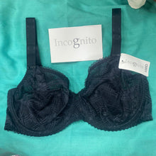 Charger l&#39;image dans la galerie, Soutien Gorge Emboitant Dentelle INCOGNITO Noir
