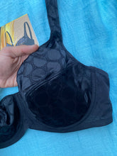 Charger l'image dans la galerie, Soutien Gorge Emboitant CORELE Noir
