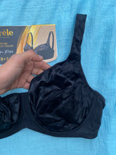 Charger l'image dans la galerie, Soutien Gorge Emboitant CORELE Noir
