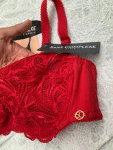Charger l&#39;image dans la galerie, Soutien Gorge Dentelle SANS COMPLEXE Rouge Bordeaux
