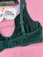 Charger l'image dans la galerie, Soutien Gorge Couvrant SANS COMPLEXE Dentelle Vert

