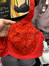 Charger l'image dans la galerie, Soutien Gorge Couvrant CORELE Dentelle Rouge
