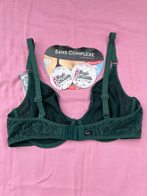 Charger l'image dans la galerie, Soutien Gorge Couvrant SANS COMPLEXE Dentelle Vert
