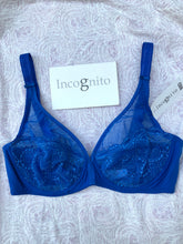 Charger l&#39;image dans la galerie, Soutien Gorge Emboitant Dentelle INCOGNITO Bleu
