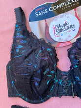 Charger l&#39;image dans la galerie, Soutien Gorge Dentelle SANS COMPLEXE Noir reflet Bleu
